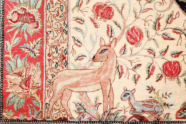 Qom Persian Rug 139 × 207 cm, Silk, hand-knotted, exclusive — view 6