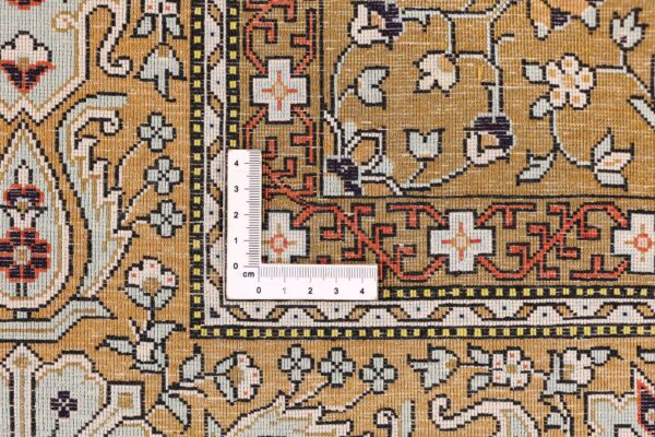 Qom Persian Rug 140 × 225 cm, Silk, hand-knotted — view 9