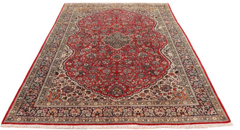 Qom Persian Rug 210 × 337 cm, Silk, hand-knotted — view 2