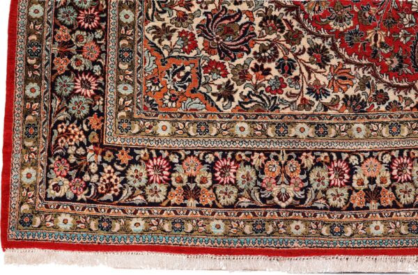 Qom Persian Rug 210 × 337 cm, Silk, hand-knotted — view 5
