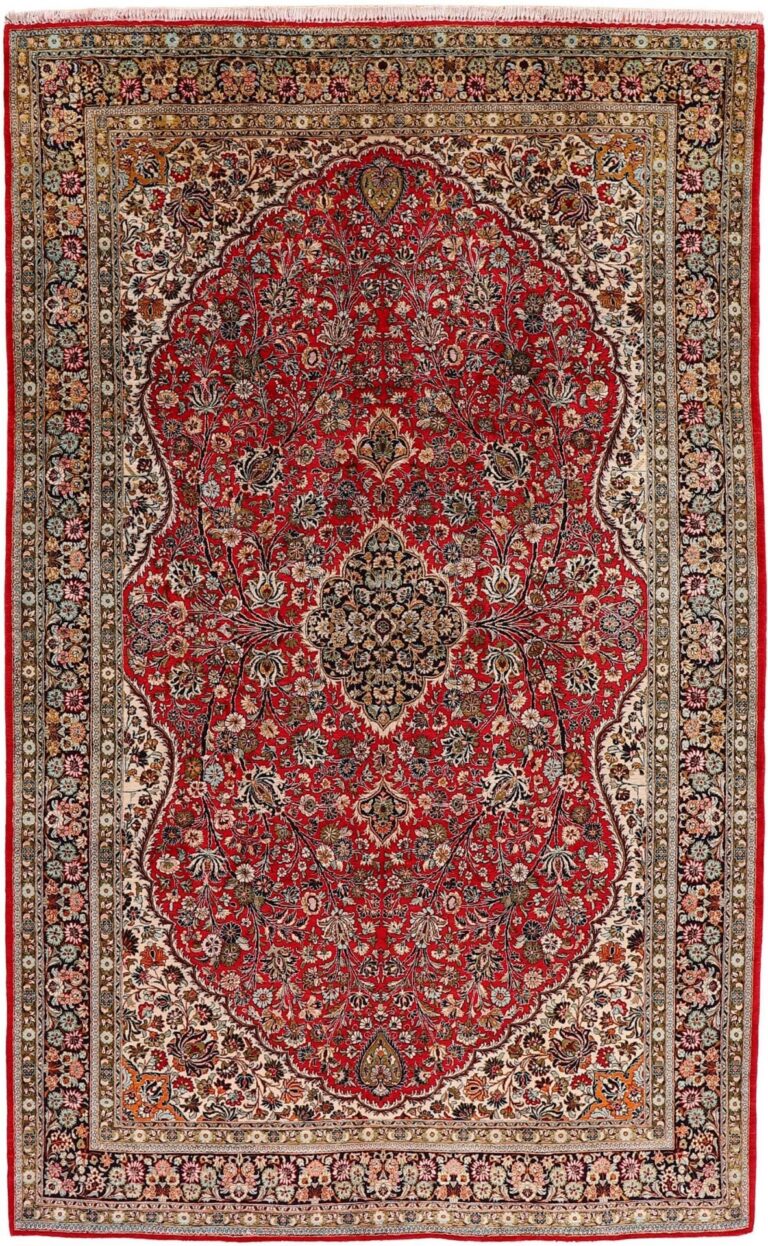 Qom Persian Rug 210 × 337 cm, Silk, hand-knotted