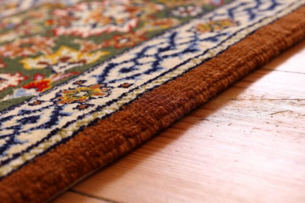 Qom Persian Rug 218 × 318 cm, Wool and Silk, hand-knotted — view 6