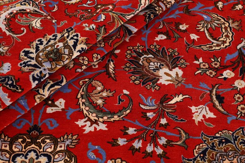 Qom Persian Rug 251 × 340 cm, Wool and Silk, hand-knotted — view 8 Qom Persian Rug 251 × 340 cm, Wool and Silk, hand-knotted — view 8