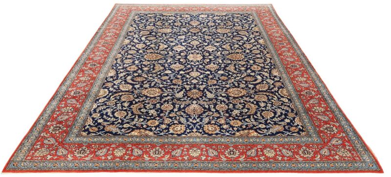 Qom Persian Rug 345 × 447 cm, Wool and Silk, hand-knotted — view 2 Qom Persian Rug 345 × 447 cm, Wool and Silk, hand-knotted — view 2