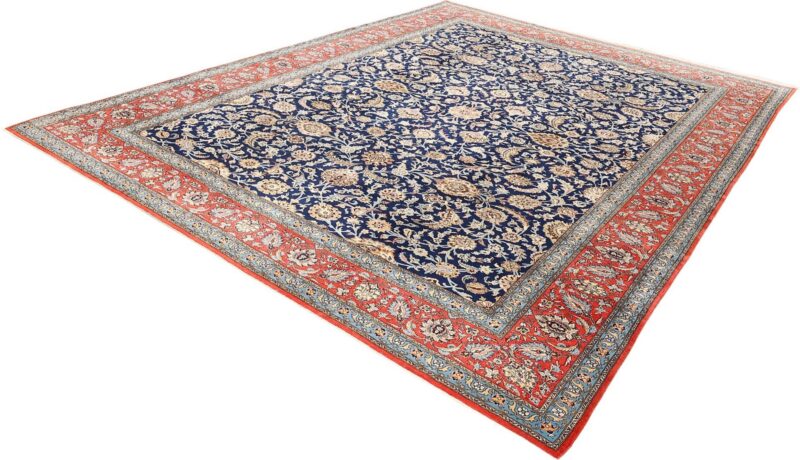 Qom Persian Rug 345 × 447 cm, Wool and Silk, hand-knotted — view 3 Qom Persian Rug 345 × 447 cm, Wool and Silk, hand-knotted — view 3