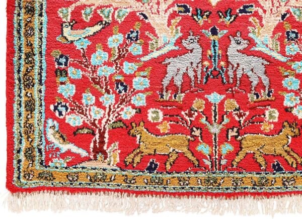 Qom Persian Rug 57 × 80 cm, Silk, hand-knotted — view 5