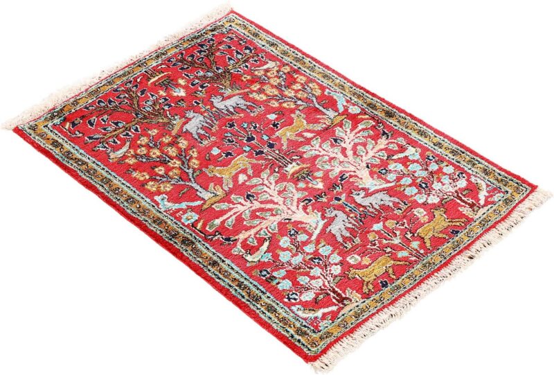 Qom Persian Rug 57 × 80 cm, Silk, hand-knotted — view 4