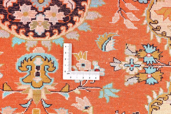 Qom Persian Rug 58 × 75 cm, Silk, hand-knotted, exclusive — view 7