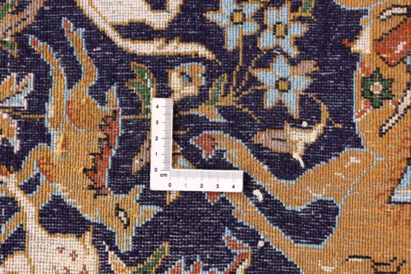 Qom Persian Rug 74 × 104 cm, Wool and Silk, hand-knotted — view 6 Qom Persian Rug 74 × 104 cm, Wool and Silk, hand-knotted — view 6