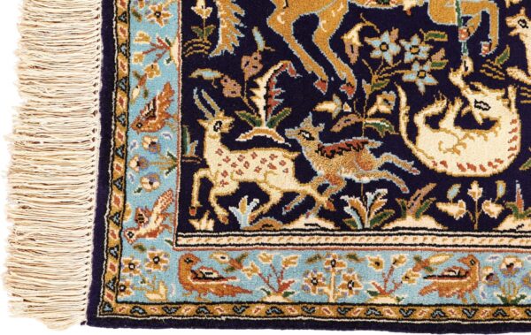 Qom Persian Rug 74 × 104 cm, Wool and Silk, hand-knotted — view 5 Qom Persian Rug 74 × 104 cm, Wool and Silk, hand-knotted — view 5
