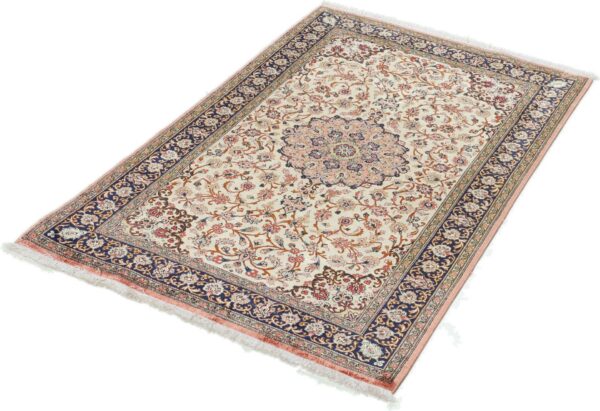 Qom Persian Rug 75 × 122 cm, Silk, hand-knotted — view 3