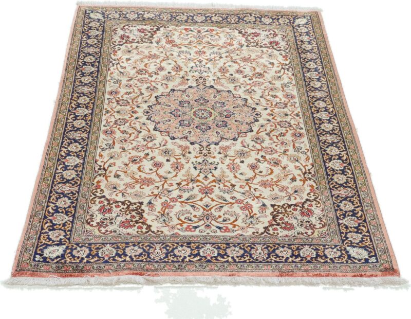 Qom Persian Rug 75 × 122 cm, Silk, hand-knotted — view 2