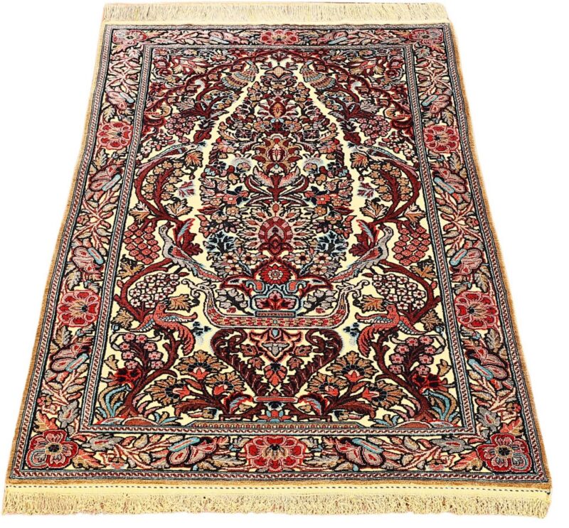 Qom Persian Rug 77 × 133 cm, Silk, hand-knotted — view 2