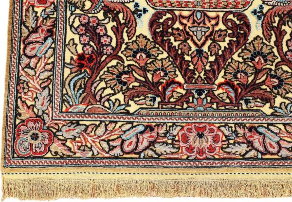 Qom Persian Rug 77 × 133 cm, Silk, hand-knotted — view 5