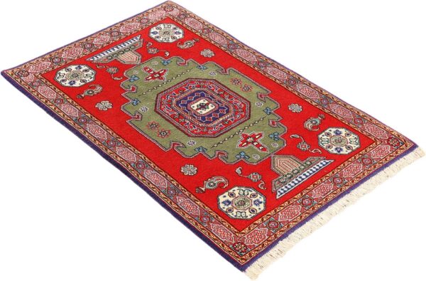Qom Persian Rug 83 × 124 cm, Wool and Silk, hand-knotted — view 4