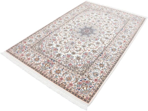 Isfahan Persian Rug 130 × 200 cm, Wool and Silk, hand-knotted — view 3