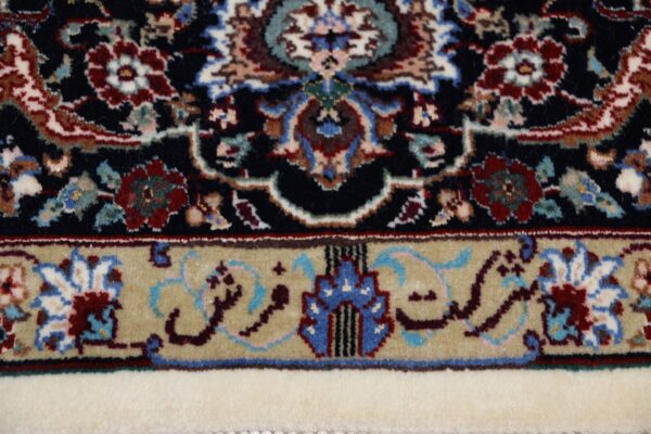 Isfahan Persian Rug 140 × 230 cm, Wool and Silk, hand-knotted — view 12