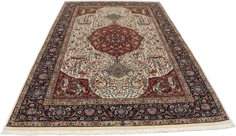 Isfahan Persian Rug 140 × 230 cm, Wool and Silk, hand-knotted — view 7