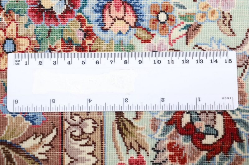 Isfahan Persian Rug 145 × 235 cm, Wool and Silk, hand-knotted — view 11