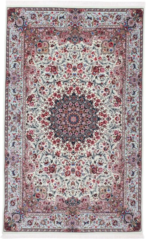 Isfahan Persian Rug 145 × 235 cm, Wool and Silk, hand-knotted