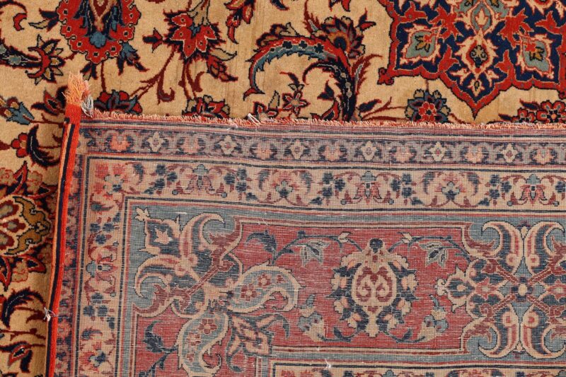 Isfahan Persian Rug 146 × 222 cm, Wool, hand-knotted — view 7 Isfahan Persian Rug 146 × 222 cm, Wool, hand-knotted — view 7