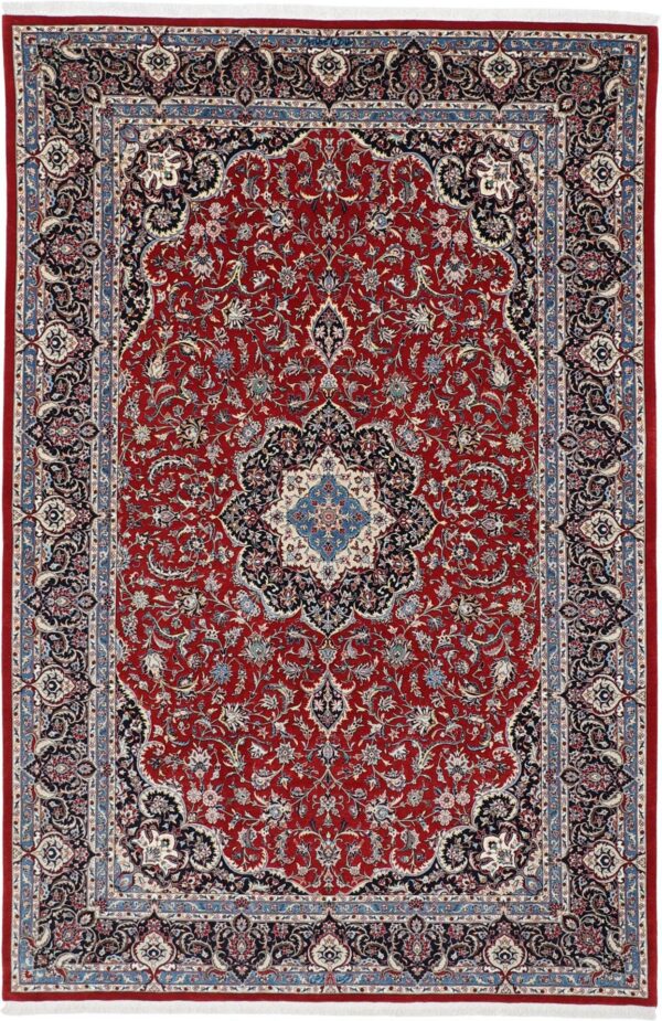 Isfahan Persian Rug 170 × 255 cm, Wool and Silk, hand-knotted