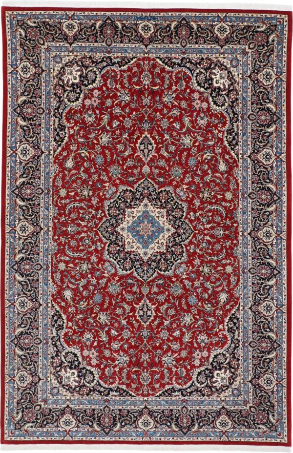 Isfahan Persian Rug 170 × 256 cm, Wool and Silk, hand-knotted