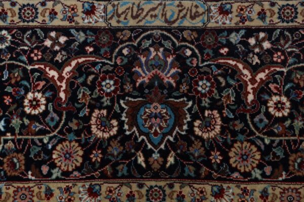 Isfahan Persian Rug 172 × 267 cm, Wool and Silk, hand-knotted — view 8