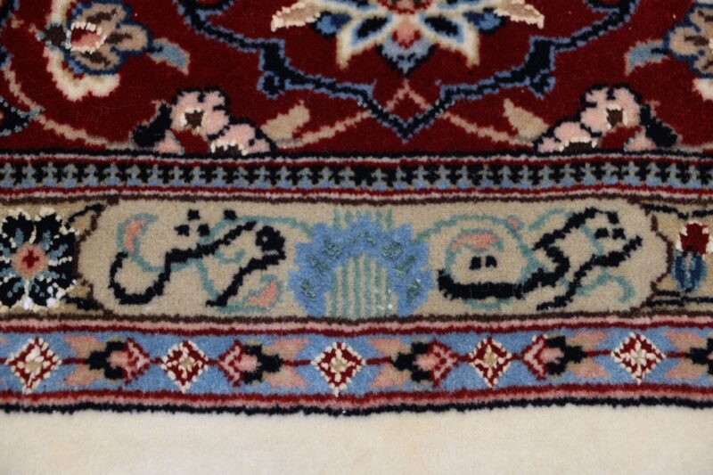 Isfahan Persian Rug 175 × 245 cm, Wool and Silk, hand-knotted — view 12