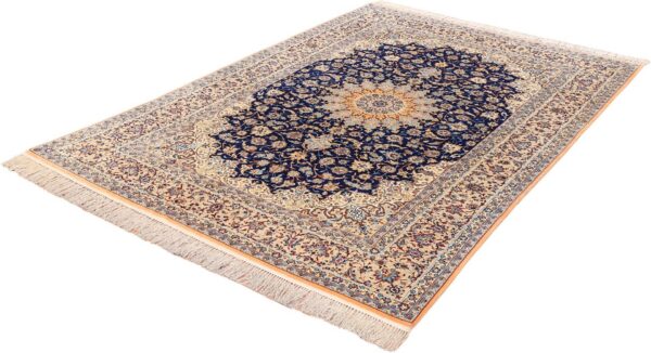 Isfahan Persian Rug 199 × 300 cm, Wool, hand-knotted — view 3 Isfahan Persian Rug 199 × 300 cm, Wool, hand-knotted — view 3