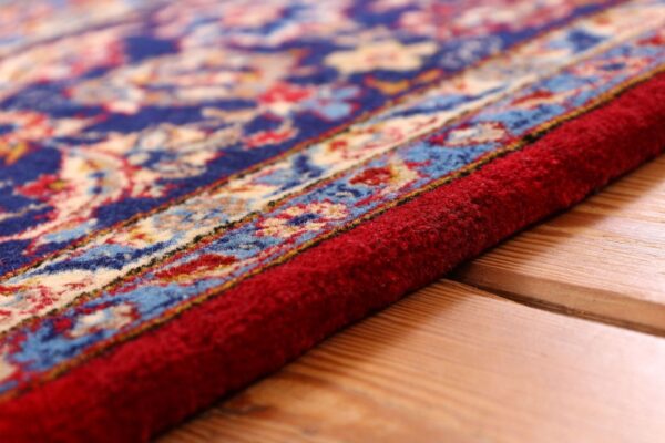 Isfahan Persian Rug 208 × 298 cm, Wool, hand-knotted — view 6