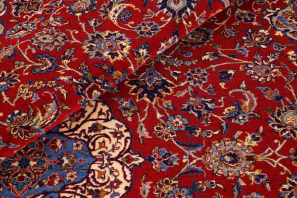 Isfahan Persian Rug 208 × 298 cm, Wool, hand-knotted — view 8