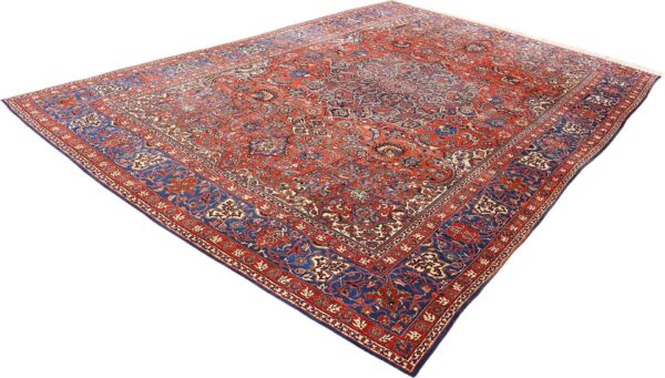 Isfahan Persian Rug 300 × 459 cm, Wool, hand-knotted, antique — view 3