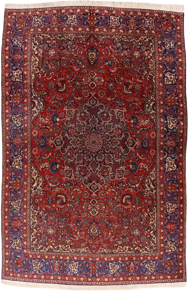 Isfahan Persian Rug 300 × 459 cm, Wool, hand-knotted, antique