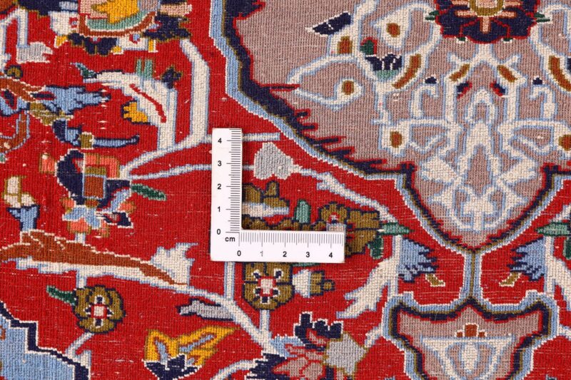 Isfahan Persian Rug 67 × 82 cm, Wool and Silk, hand-knotted — view 6