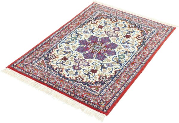 Isfahan Persian Rug 70 × 98 cm, Wool and Silk, hand-knotted — view 3