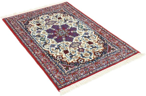 Isfahan Persian Rug 70 × 98 cm, Wool and Silk, hand-knotted — view 4