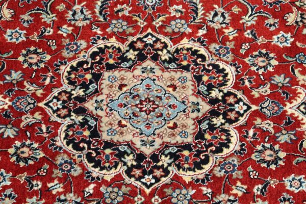Isfahan Persian Rug 78 × 127 cm, Wool and Silk, hand-knotted — view 8
