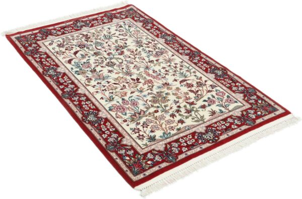 Isfahan Persian Rug 80 × 128 cm, Wool and Silk, hand-knotted — view 4