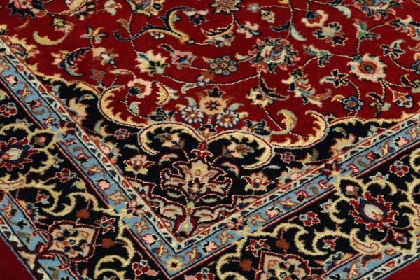 Isfahan Persian Rug 82 × 128 cm, Wool and Silk, hand-knotted — view 5