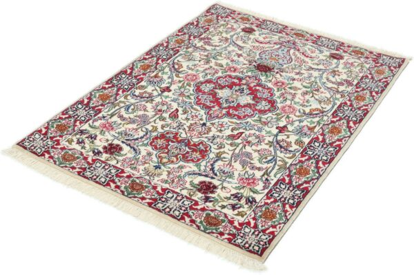Isfahan Persian Rug 83 × 117 cm, Wool and Silk, hand-knotted — view 3