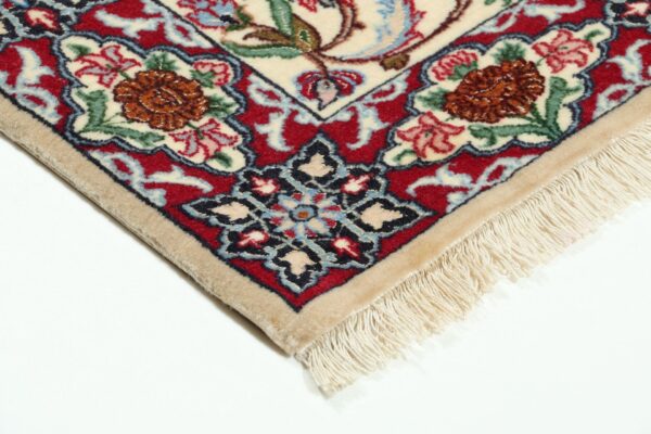 Isfahan Persian Rug 83 × 117 cm, Wool and Silk, hand-knotted — view 6