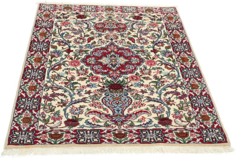 Isfahan Persian Rug 83 × 117 cm, Wool and Silk, hand-knotted — view 7