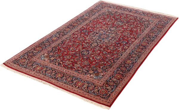 Kashan Persian Rug 133 × 225 cm, Wool, hand-knotted, antique — view 3 Kashan Persian Rug 133 × 225 cm, Wool, hand-knotted, antique — view 3