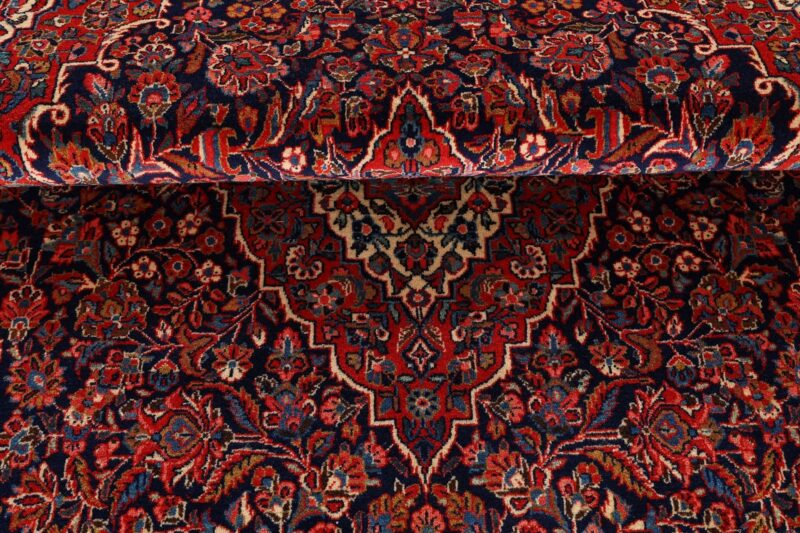 Kashan Persian Rug 135 × 194 cm, Wool, hand-knotted, antique — view 8