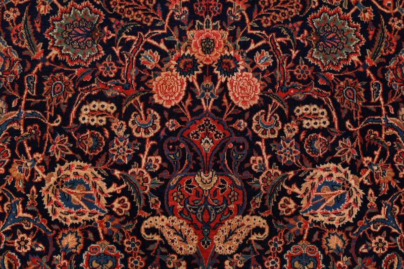 Kashan Persian Rug 135 × 215 cm, Wool, hand-knotted — view 6 Kashan Persian Rug 135 × 215 cm, Wool, hand-knotted — view 6