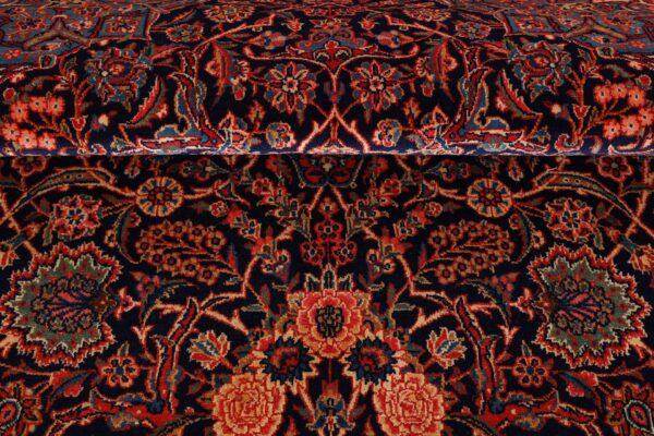 Kashan Persian Rug 135 × 215 cm, Wool, hand-knotted — view 9 Kashan Persian Rug 135 × 215 cm, Wool, hand-knotted — view 9