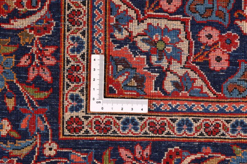 Kashan Persian Rug 140 × 202 cm, Wool, hand-knotted — view 9
