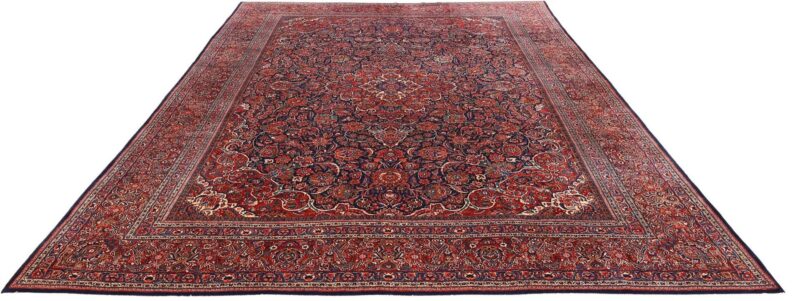 Kashan Persian Rug 308 × 400 cm, Wool, hand-knotted, antique — view 2 Kashan Persian Rug 308 × 400 cm, Wool, hand-knotted, antique — view 2