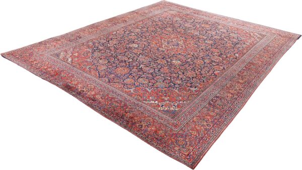 Kashan Persian Rug 308 × 400 cm, Wool, hand-knotted, antique — view 5 Kashan Persian Rug 308 × 400 cm, Wool, hand-knotted, antique — view 5
